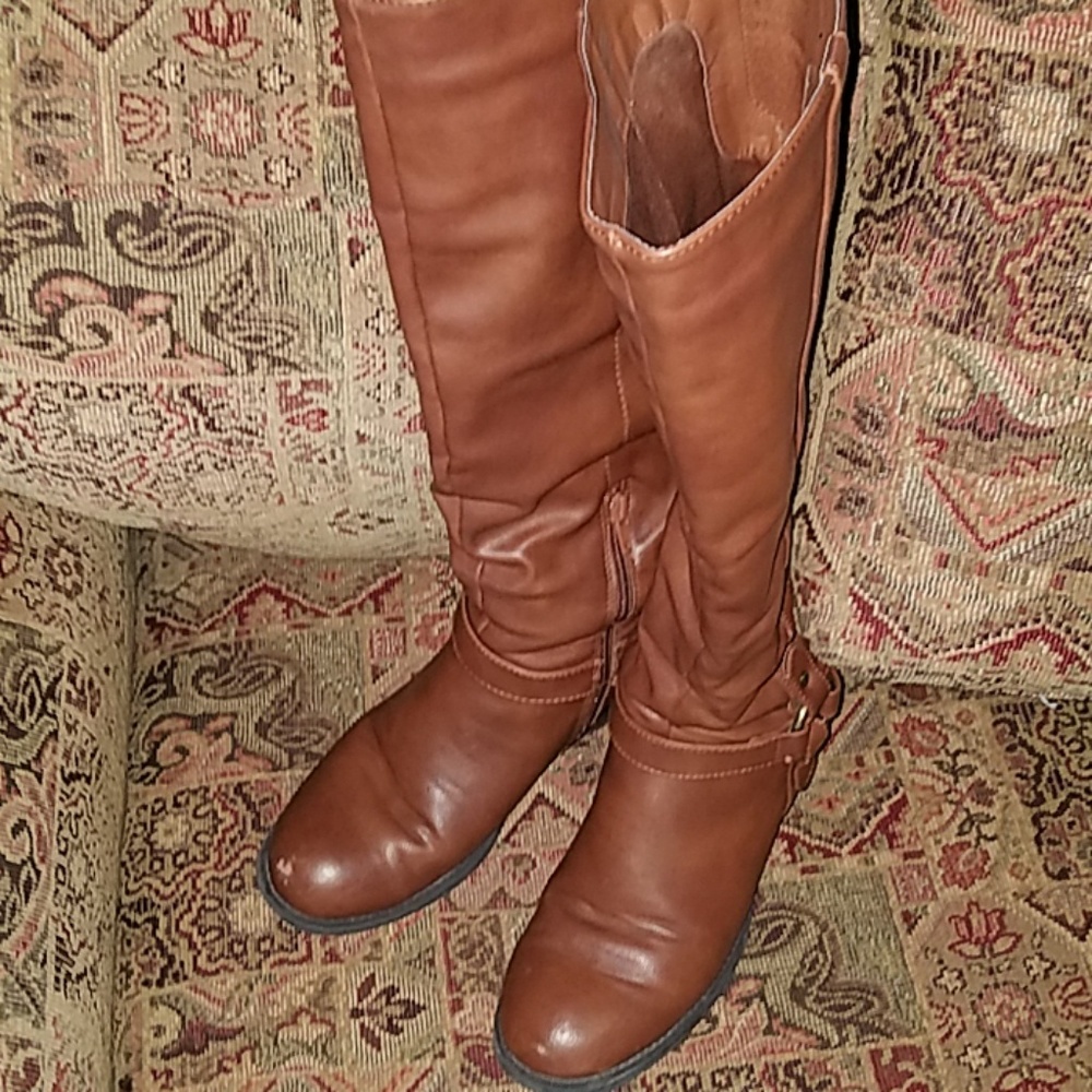 Apt 9 boots